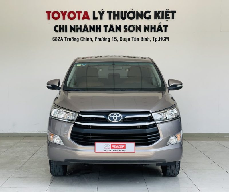 Toyota Innova 2.0E 2017