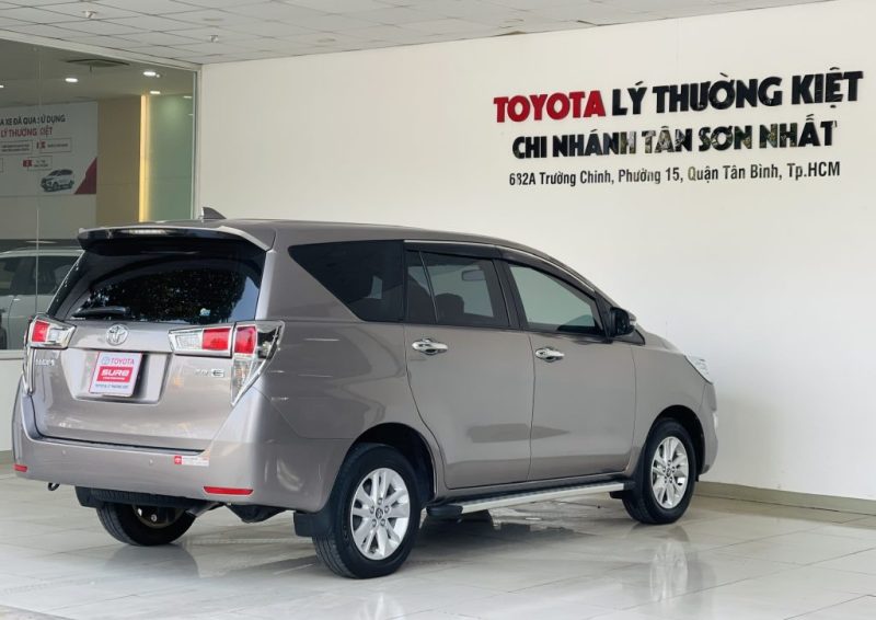 Toyota Innova 2.0E 2018