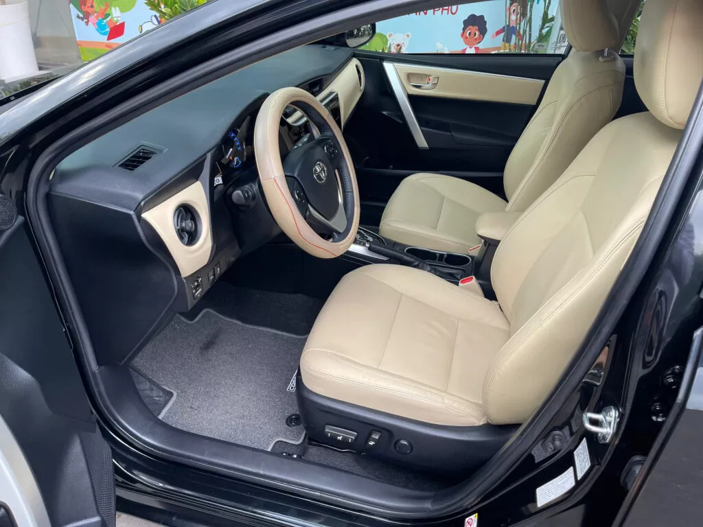Toyota Corolla Altis 1.8G 2018