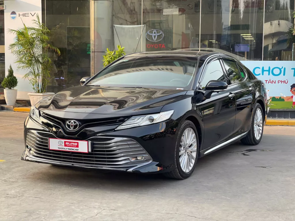 Toyota Camry 2.5Q 2019