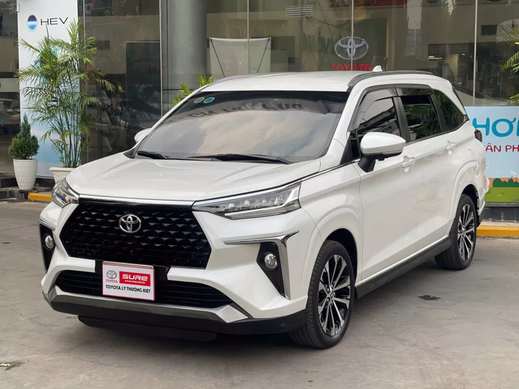Toyota Veloz Cross Top 2023