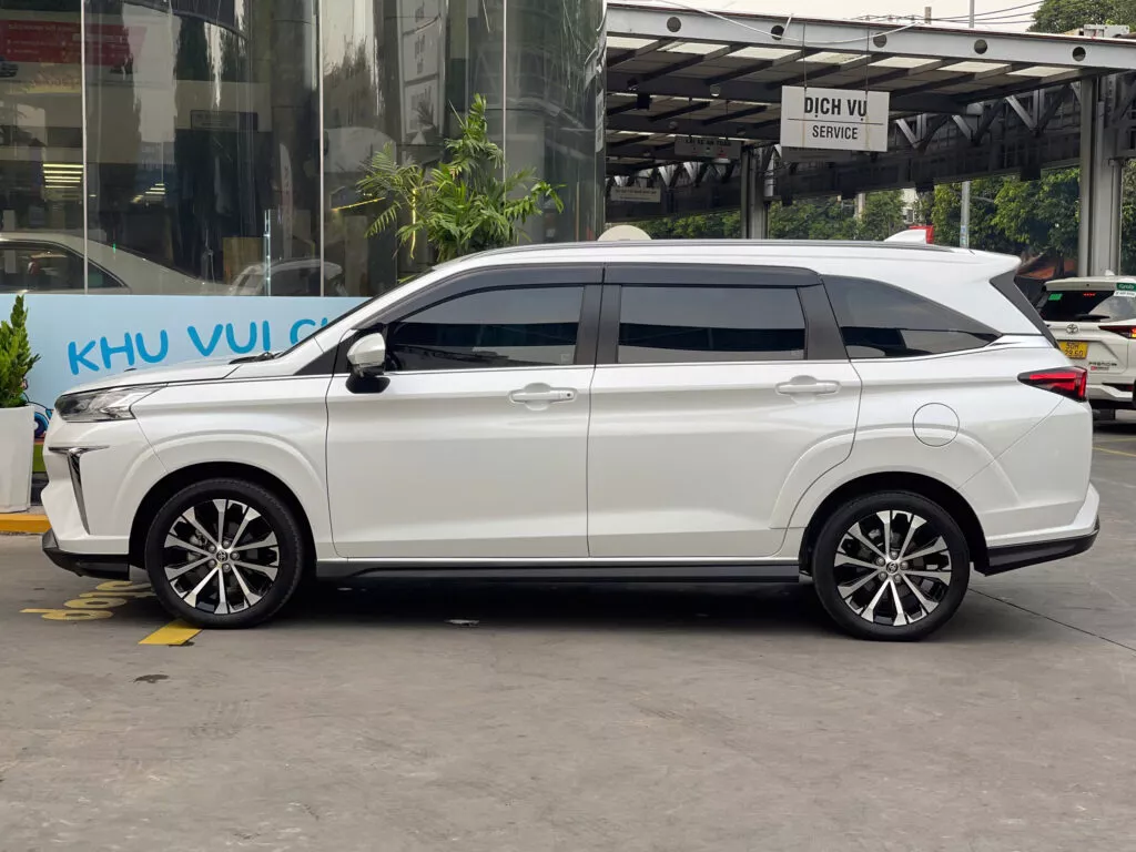 Toyota Veloz Cross Top 2023
