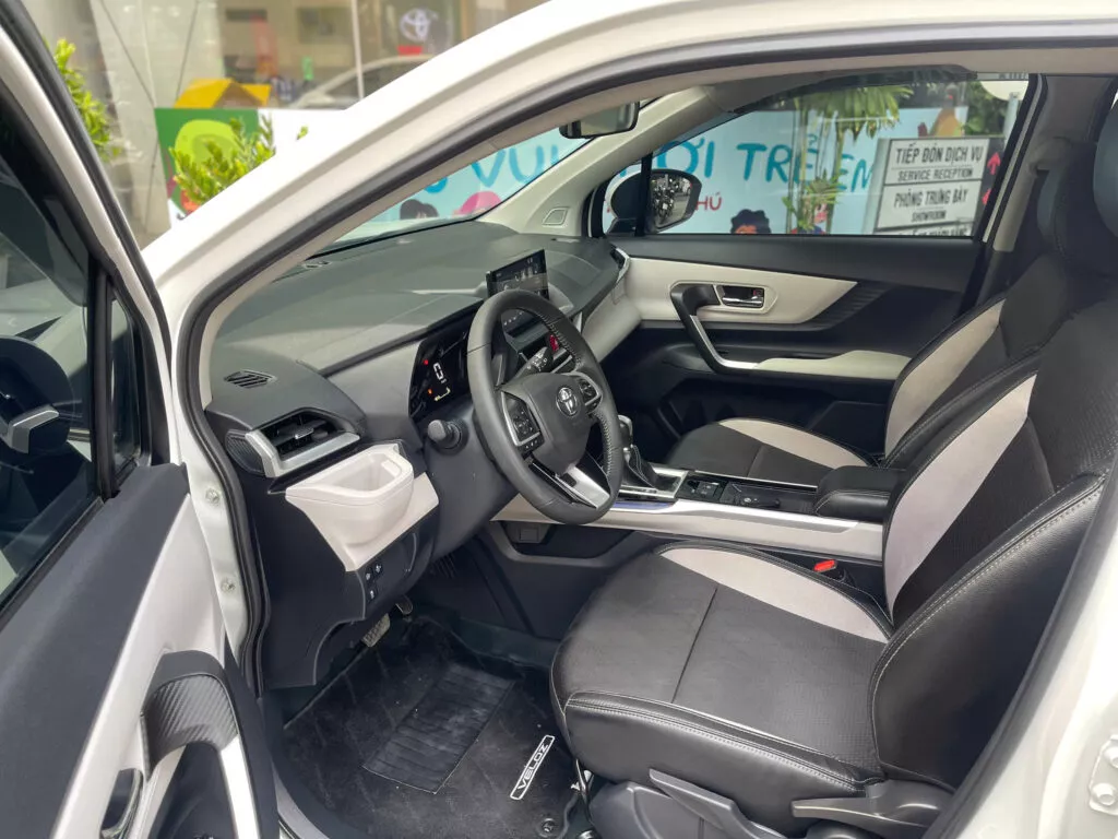 Toyota Veloz Cross Top 2023